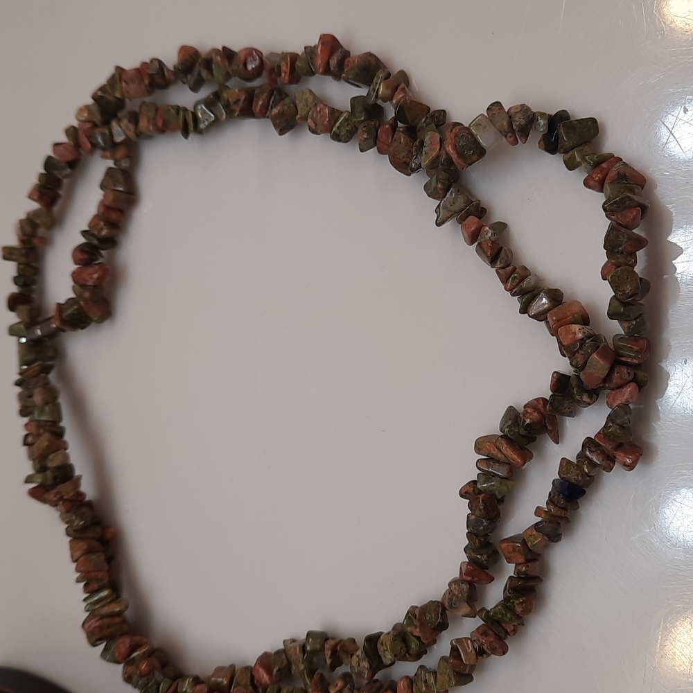 Tiger Eye – Chip Necklace - Picture 4 of 4